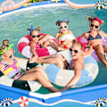 Miniatyrbild 4 av 5: Uppblåsbar Badring för Vuxna, Badring Pool Float, Retro Randig PVC Uppblåsbar Badring Pool Float, för Strandsemestrar och Poolpartyn