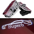 Miniatyrbillede 1 af 5: 2 stk Velkomstlogo Laser Billedørlys Projektorlampe Led Høflighedslys til Skoda Superb 2009-2018 Mk2 Mk3 Superb Tilbehør-Xin B