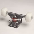 Miniatyrbillede 2 af 6: 2 sæt skateboardhjul, aluminiumslegering, skateboardtrucks, gummi, firehjulede longboarddele, cruiser, sølv
