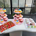 Miniatyrbild 6 av 7: 3-vånings Cupcake-ställ, Våningsfat för tårta, Cupcake-ställ för bröllopsdessert, Serveringsfat för godsaker, Våningsserveringsbricka, Tårthållare Pink