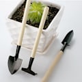 Miniatyrbillede 6 af 7: 3 Dele Blomsterhavearbejde Sæt Miniature Havearbejde Rive Skovl og Spade Sukkulent Planter Værktøj til Indendørs Miniature Have