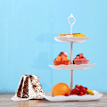 Miniatyrbillede 5 af 7: 3-lags Kageopsats, Hvide Eftermiddagste Stands, Firkantede Cupcake Frugt Dessert Party Serveringsfade Stands Genanvendelige
