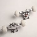 Miniatyrbillede 5 af 6: 2 sæt skateboardhjul, aluminiumslegering, skateboardtrucks, gummi, firehjulede longboarddele, cruiser, sølv