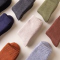 Miniatyrbild 2 av 4: 5 Pairs Solid Color Terry Socks Thick Versatile Pure Cotton Socks