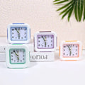 Miniatyrbild 2 av 4: Quartz Alarm Clock With Night Light No Tick Snooze Silent Small Bedside Clocks