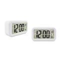 Miniatyrbild 3 av 4: Sleek LED Bedside Alarm Clock with Day/Night Mode and Temperature Reading