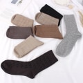 Miniatyrbild 2 av 4: 5 Pairs Men's Warm Breathable Wool Simple Solid Color Medium Tube Socks