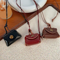 Miniatyrbild 7 av 11: Liten Väska Halsband Vintage Läder Myntväska Väska си D7D4 O7F2 R1P5 Red 1pcs