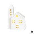 Miniatyrbild 1 av 11: Julby-set, Keramiska LED-upplysta julbyhus, Vita porslinsbyhus, Julstadsscen skrivbordsdekoration RH2251 one-size 6pcs