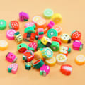 Miniatyrbild 2 av 11: 50 st frukter polymerlera distanspärlor blandade frukt charm mjuk Be fruit 50pcs