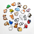 Miniatyrbillede 5 af 5: 24 stk. tegneserie dyr lore Sko tilbehør hule sko DIY 24PCS