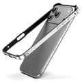 Metallstötfångarfodral för iPhone 17 Pro, ihåligt värmeavledande silikontelefonfodral silver