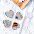 Miniatyrbild 7 av 8: Heart Mirror Popup Hållare