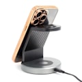 Miniatyrbild 3 av 4: iPhone 15 Pro Mobilskal Magsafe Electro - Guld
