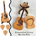 Miniatyrbilde 5 av 5: Bærbar gitarplekterboks i tre med stativ, oppbevaringsboks, musikergave