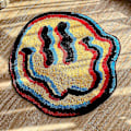 Miniatyrbilde 2 av 4: Trippy Smile Teppe Smily Ansikt Håndlaget Teppe Tuftet Smile Teppe Gave til Venn Tepper til Soverom Geek Gave Hjemmeinnredning Teppe