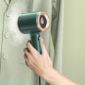 Miniatyrbillede 4 af 5: Bærbar Mini Strygemaskine, Mini Rejsedampstrygejern, Håndholdt Tøjdamper, Hurtig Opvarmning Damp Tør Strygning, Til Hjem Og Rejse Green