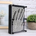 Miniatyrbillede 3 af 4: Rustfrit stål Pin Art legetøj 3D håndmodel legetøj skrivebords ornament fødselsdagsgave dekoration