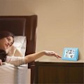 Miniatyrbild 5 av 5: LED Display Elektronisk Klocka med Dag och Datum Stereo Digital Display Snooze Väckarklocka Inomhustemperatur Bordsklocka, C