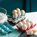 Miniatyrbilde 5 av 5: Kjøkkenutstyr Eggebrett Eggeholder Husholdnings Keramisk Servise Utstyr Eggebrett Eggebrett Hvit
