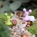 Miniatyrbillede 5 af 5: 2 stk./sæt Snegle Feindretning Ornamentale Flerfarvede Sjove Udtryk Hjem Bonsai Snegle Ornamenter til Sukkulenter Qinhai