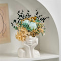 Miniatyrbilde 4 av 5: Blomstervase i nordisk stil, kvinnekropp, halvt ansikt, blomsterpotte, keramisk kunsthåndverk, soverom, stue, skrivebordsdekor, A
