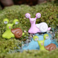Miniatyrbillede 4 af 5: 2 stk./sæt Snegle Feindretning Ornamentale Flerfarvede Sjove Udtryk Hjem Bonsai Snegle Ornamenter til Sukkulenter Qinhai