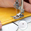Miniatyrbillede 3 af 5: Quilting JellyRoll stof, 2 1/2 tommer bomuldsblanding uldvatruller til tæpper, punge (2 ruller) (2 1/2 tommer X 70 yards)