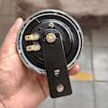 Miniatyrbild 5 av 5: Kromad Motorcykel 12V Superhög 110Db 94mm Elektrisk Signalhorn för Kromskydd Motorcykeltillbehör
