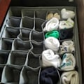Miniatyrbild 2 av 5: Underklädesavdelare Hopfällbar Bekväm Grå Non-woven Tyg 30 Fack Förvaringslåda för Strumpor