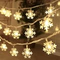 Julbelysning, 6 meter 40 LED Snöflingor Ljusslinga Batteridriven Warm Light