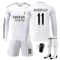 Miniatyrbild 1 av 2: Real Madrid Barn Hemmaställ 2024-2025 Höst & Vinter Nr 11 Strumpor + Vakt M RODRYGO No 15 strumpor + Vakt No 15 socks + Guard M