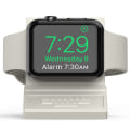 Miniatyrbillede 4 af 5: Oplader Stativ Kompatibel med Alle Apple Watch Ultra/8/SE2/7/6/SE/5/4/3/2/1 Opladningsdockningsstation Støtter Natbordtilstand, hvid