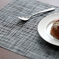 Pikkukuva 4 / 5: PVC-tabletti, liukumaton, lämmönkestävä, pestävä vinyyli, harmaa, 4 kpl White,Black