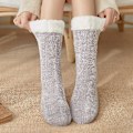 Miniatyrbillede 1 af 4: Søde og varme sokker med anti-slip beskyttelse - Vintergulvsokker, sne sokker, sove sokker, hjemmesokker Light Gray