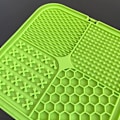 Miniatyrbillede 5 af 5: Læk Mat til Hunde, Madkvalitets Silikon Hundelæk Mat Som Langsom Foder, Hundelæk Mat Med Sugkopper Grøn