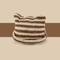 Pikkukuva 2 / 3: Kissan korvat - neulottu beanie-pipo, raidallinen, talvi, lämmin, joustava, beige ja ruskea Beige and Brown