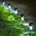 Miniatyrbillede 3 af 5: 16 Pak Solar Havelamper Udendørs, Udendørs Have LED Lys Landskab/Stilamper til Terrasse/Plæne/Gård/Indkørsel/Gangsti (Rustfrit Stål)