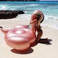 Pikkukuva 5 / 5: PVC Paksuuntunut Flamingo Ilmatäytteinen Kelluva Rivi Uima-allas Teline Lepotuoli Uimarengas Kelluva Sänky Vesiurheilu Pinkki 180*180*130 cm