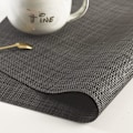 Pikkukuva 4 / 5: PVC-tablettien, liukumattomien lämmönkestävien pestävien vinyylitablettien setti, musta, 4 kpl Silver,Black