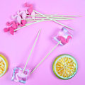 Miniatyrbilde 4 av 5: 100 Flamingo Cocktailpinner, Håndlagde Trepinner med Flamingo Ornament, Bursdag Tropisk Jungel Flamingo Festdekorasjonsutstyr Flamingo Cocktail