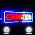 Miniatyrbillede 4 af 5: Rødt og hvidt Game on neonskilt, Game on til vægdekoration, USB til familie, børneværelse, bar, soveværelsesfest…