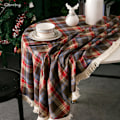 Miniatyrbillede 3 af 5: Gerring Juledug i Garnfarvet Plaid - Jule- og Bryllupsdekoration - Amerikansk Rund Borddug med Kvaster til Fest Coffee red Round 120cm