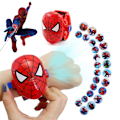 Miniatyrbilde 1 av 3: Barne-projektor håndleddsbeskytter med justerbar stropp - Moteklokke Spider-Man