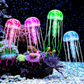 Miniatyrbillede 5 af 7: 4 stk. Lysende Gople Akvarium Dekorationer Sæt, Simulation Silikone Vandlevende Dyr til Akvarium Fisketank Lysende Dekorationer