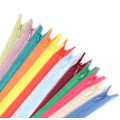 Miniatyrbillede 2 af 5: 100 stk. 40 cm Flerfarvede Nylon Spiral Lynlåse til Syning og Håndarbejde