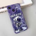 Flytande Änglaögon Jätteastronaut TPU Mobilskal för iPhone 15