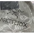 Pikkukuva 2 / 2: Pipo ARC'TERYX Miesten Pipo Rento Lämmin Talvi Laskettelu Päähine Light Gray