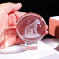 Miniatyrbilde 3 av 5: Krystall 3D-kule 6 cm gravert katt med sommerfugler Gaver til katteelskere Kvinner Menn Glass Nydelige dyrefigurer med base, Kitty-pynt Keepsake Cat With 3 Butterflies