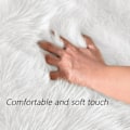 Miniatyrbild 4 av 6: Fluffig lammskinnmatta för lekrum, lyxig fårskinnsfäll i naturmaterial med anti-noppeffekt för barnrum, varmt och mjukt fuskfårskinn